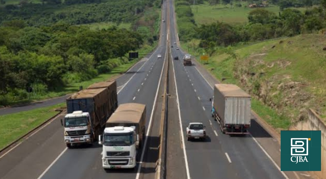 Você está visualizando atualmente CNT alerta governo federal sobre problemas no transporte internacional de cargas provocados por medidas sanitárias implantadas por países vizinhos